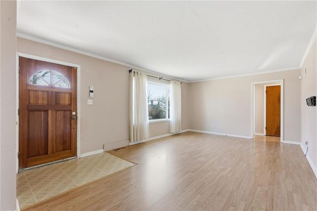 13302 11th Street, Grandview, MO 64030