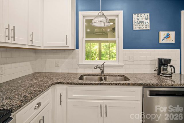 1137 Mountain Laurel Drive, Columbus, NC 28722