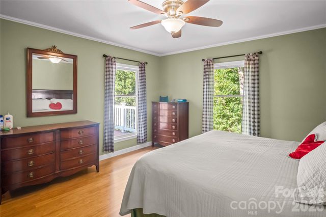 1137 Mountain Laurel Drive, Columbus, NC 28722