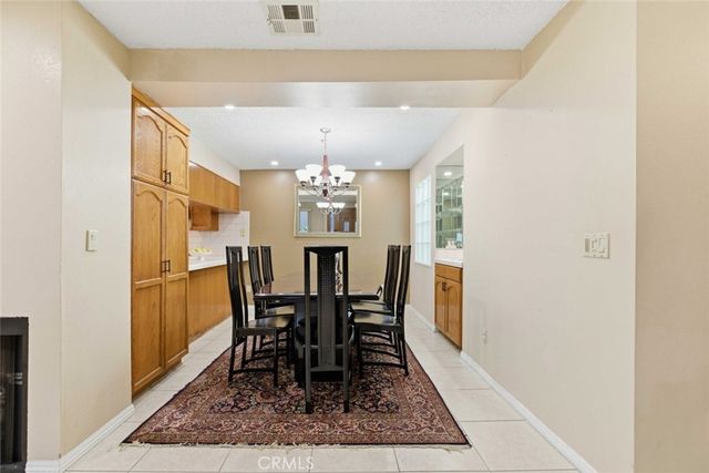 301 W Loraine Street 5, Glendale, CA 91202