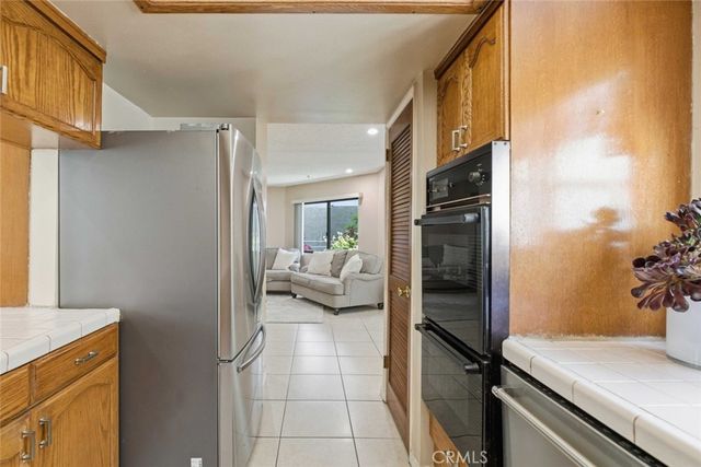 301 W Loraine Street 5, Glendale, CA 91202