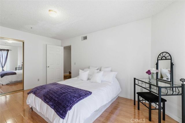 301 W Loraine Street 5, Glendale, CA 91202