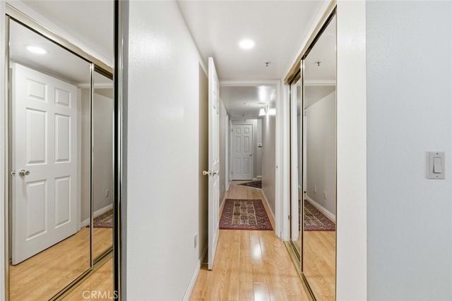 301 W Loraine Street 5, Glendale, CA 91202