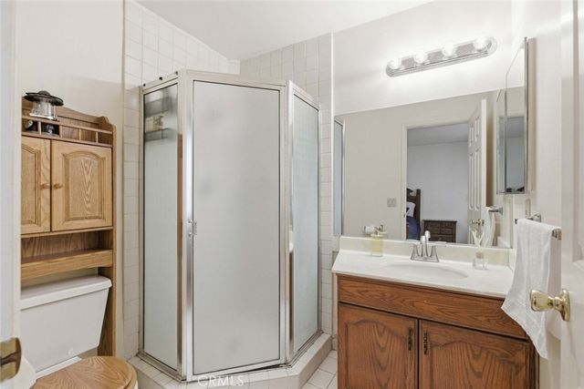 301 W Loraine Street 5, Glendale, CA 91202
