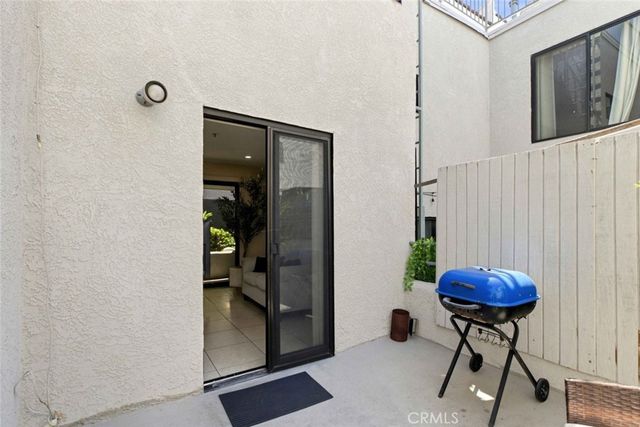 301 W Loraine Street 5, Glendale, CA 91202