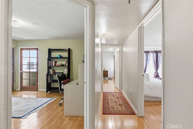 301 W Loraine Street 5, Glendale, CA 91202