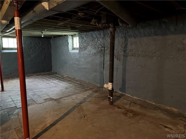 67 Thornton Ave, Buffalo, NY 14215