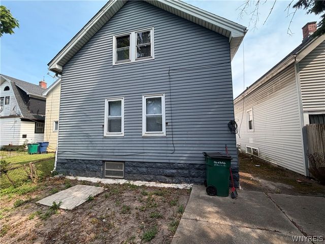 67 Thornton Ave, Buffalo, NY 14215