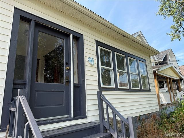 67 Thornton Ave, Buffalo, NY 14215