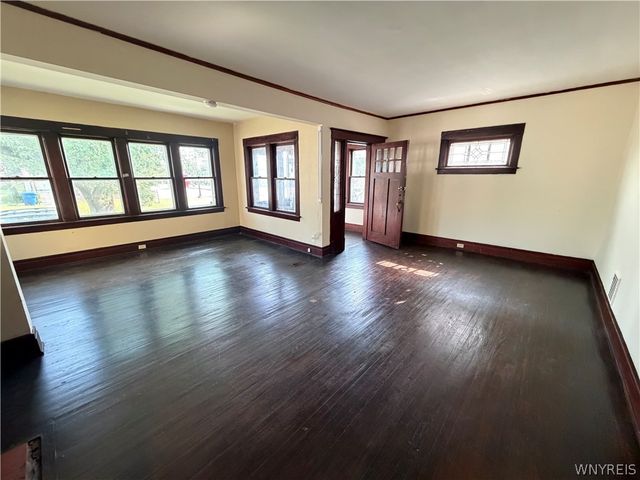 67 Thornton Ave, Buffalo, NY 14215