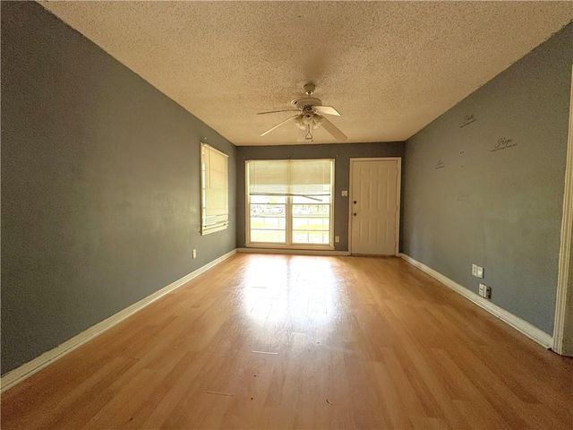 654 Ynestra Drive, Mobile, AL 36609