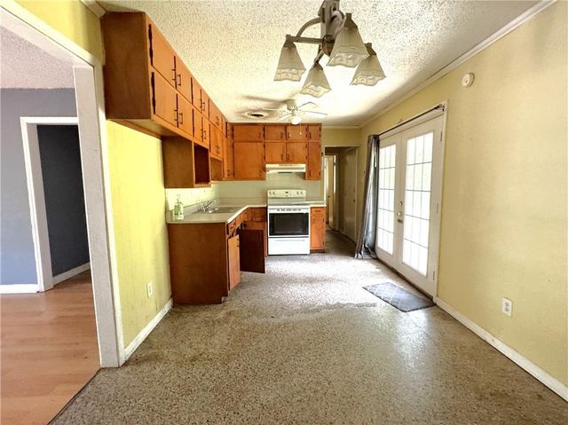 654 Ynestra Drive, Mobile, AL 36609