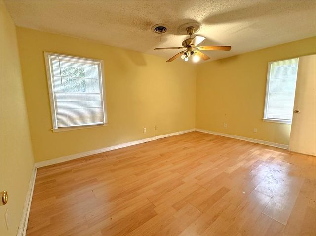 654 Ynestra Drive, Mobile, AL 36609