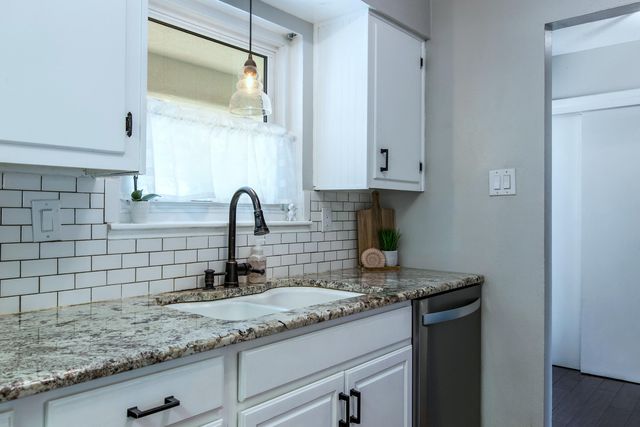 11609 Lexington Avenue NE, Albuquerque, NM 87112