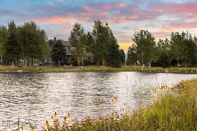 1921 E River Road, Livingston, MT 59047