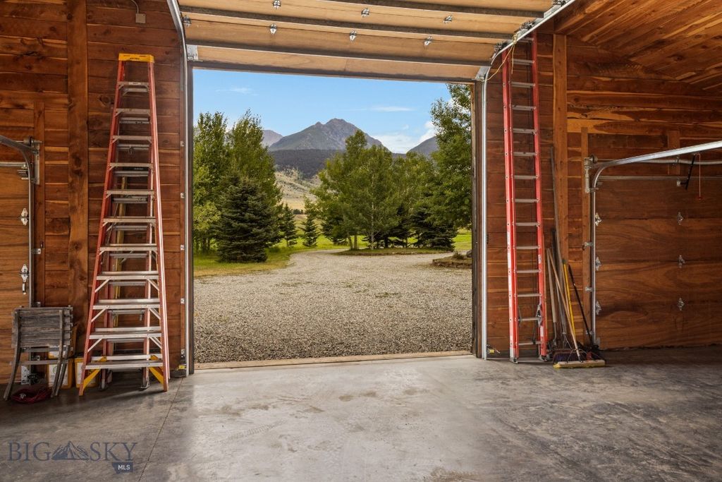 1921 E River Road, Livingston, MT 59047 photo 20