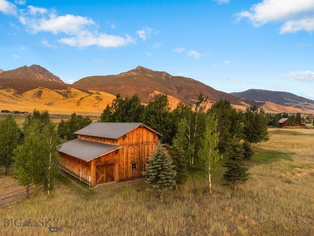 1921 E River Road, Livingston, MT 59047 photo 4