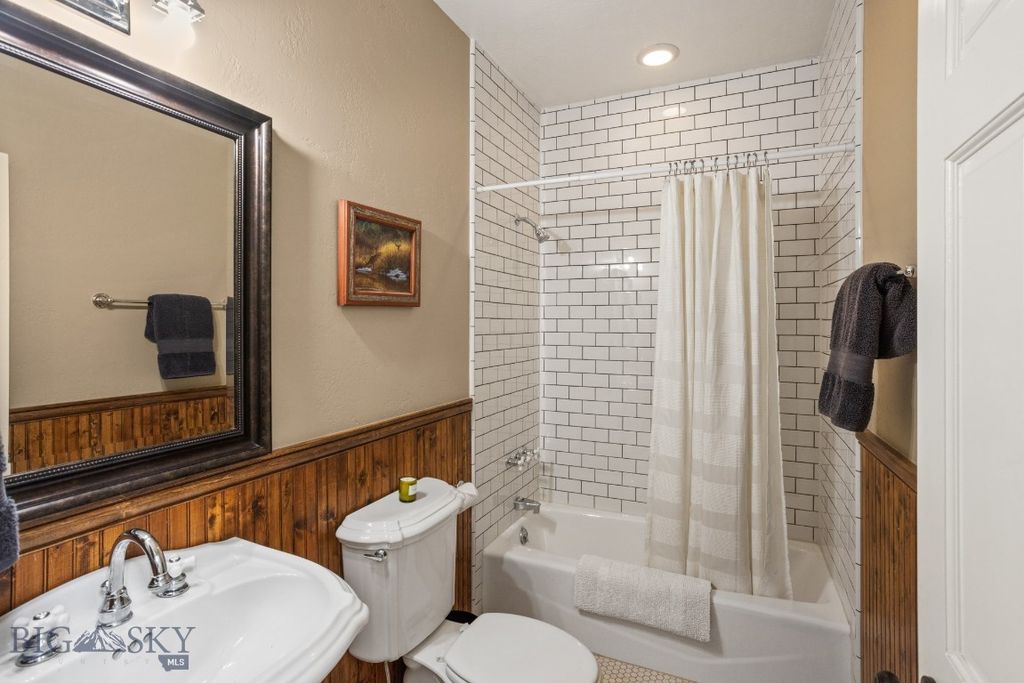 1921 E River Road, Livingston, MT 59047 photo 41