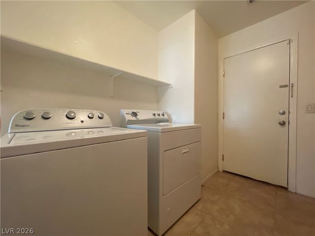 11455 Rock Cove Way, Las Vegas, NV 89141