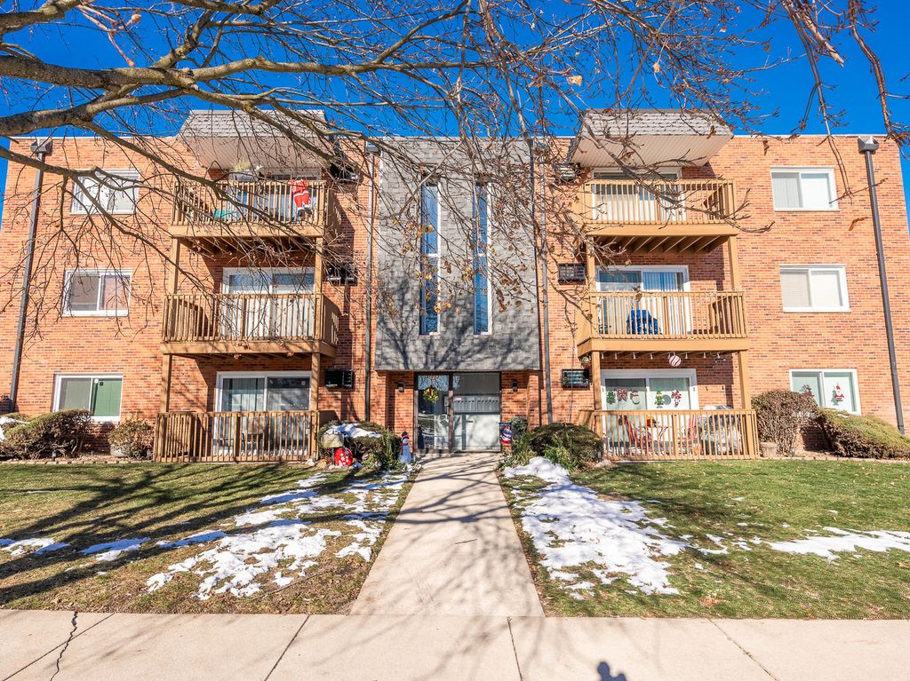 5752 W 128th Street 103, Crestwood, IL 60418