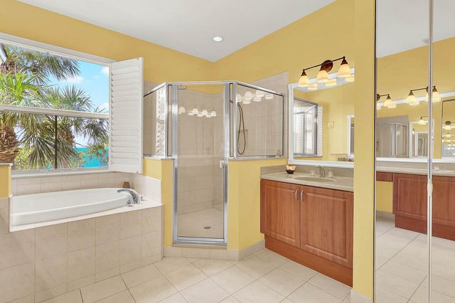 1002 Mariner Bay Boulevard 1002, Fort Pierce, FL 34949