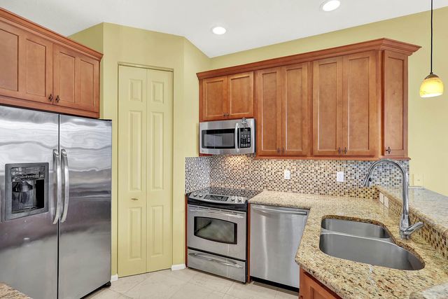 1002 Mariner Bay Boulevard 1002, Fort Pierce, FL 34949