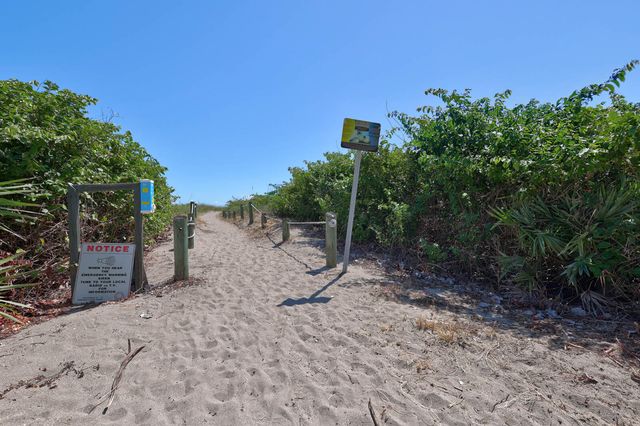 1002 Mariner Bay Boulevard 1002, Fort Pierce, FL 34949