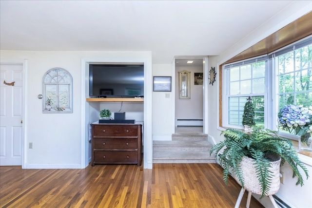 255 Lake St, Haverhill, MA 01832