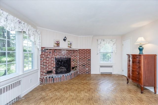 255 Lake St, Haverhill, MA 01832