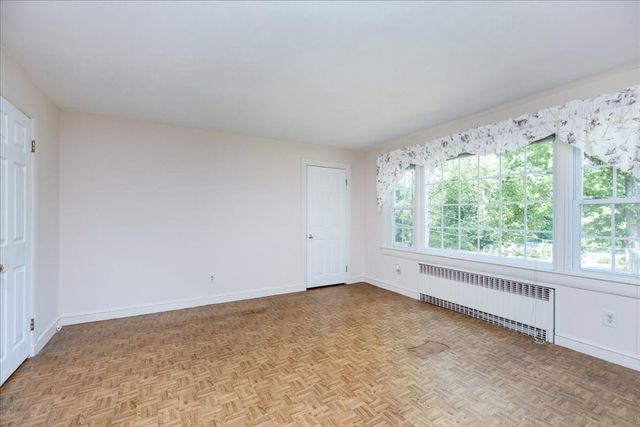 255 Lake St, Haverhill, MA 01832