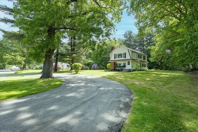 255 Lake St, Haverhill, MA 01832