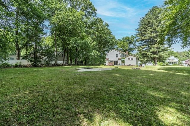 255 Lake St, Haverhill, MA 01832