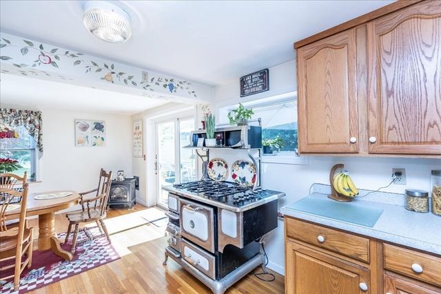 255 Lake St, Haverhill, MA 01832