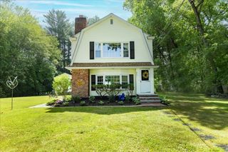 255 Lake St, Haverhill, MA 01832