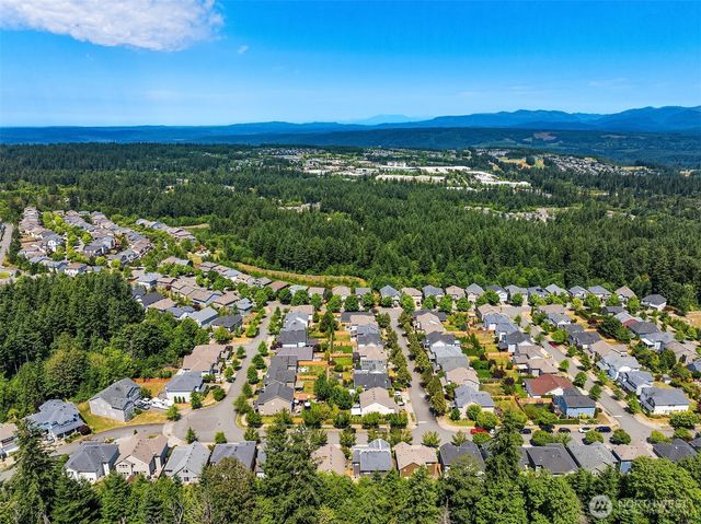 35007 SE Terrace Street, Snoqualmie, WA 98065