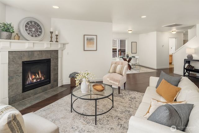 35007 SE Terrace Street, Snoqualmie, WA 98065