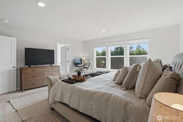 1685 NE Halden Glen Drive, Poulsbo, WA 98370