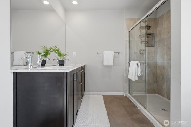 1685 NE Halden Glen Drive, Poulsbo, WA 98370