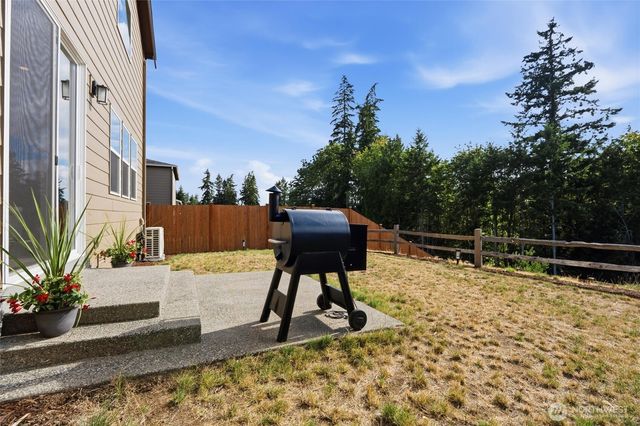 1685 NE Halden Glen Drive, Poulsbo, WA 98370