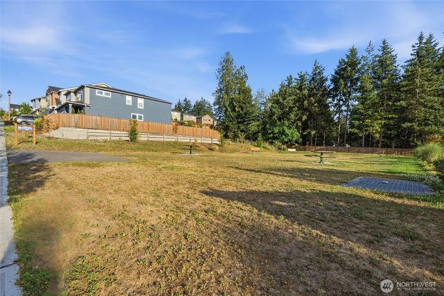 1685 NE Halden Glen Drive, Poulsbo, WA 98370