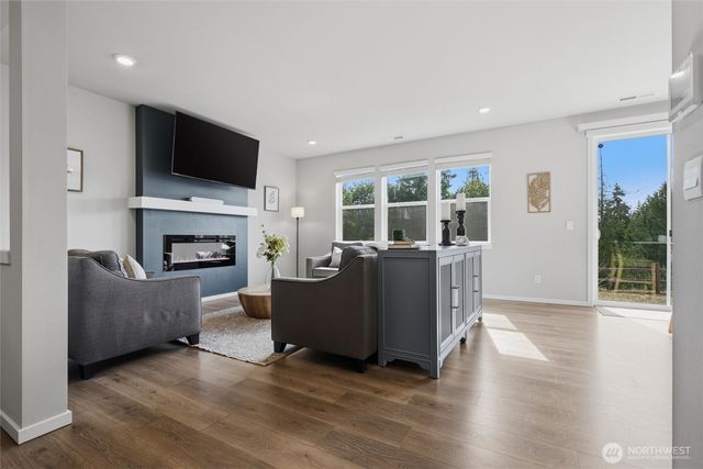 1685 NE Halden Glen Drive, Poulsbo, WA 98370