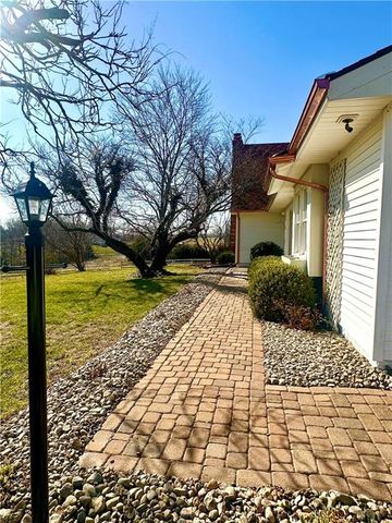 15822 Evelyn Lane, Kearney, MO 64060