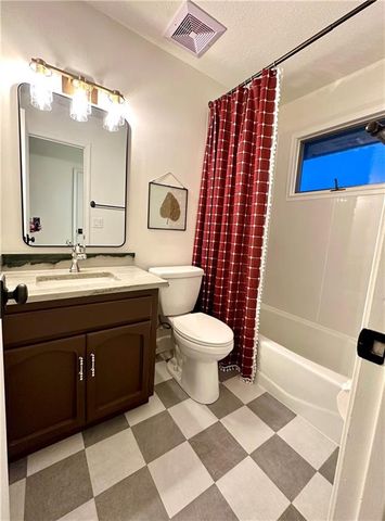 15822 Evelyn Lane, Kearney, MO 64060