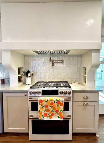 15822 Evelyn Lane, Kearney, MO 64060