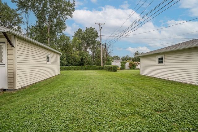 40 Petan Drive, Cheektowaga, NY 14225