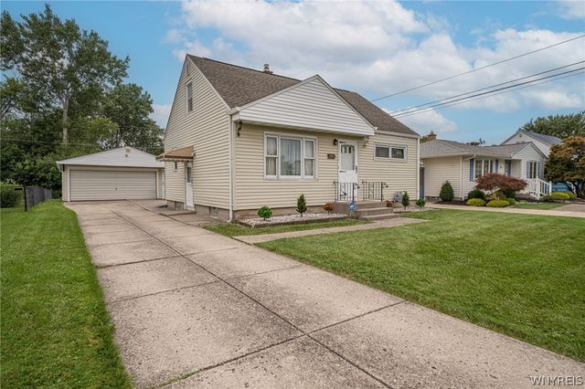 40 Petan Drive, Cheektowaga, NY 14225