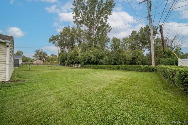 40 Petan Drive, Cheektowaga, NY 14225