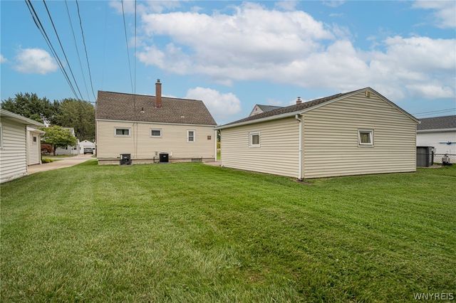 40 Petan Drive, Cheektowaga, NY 14225