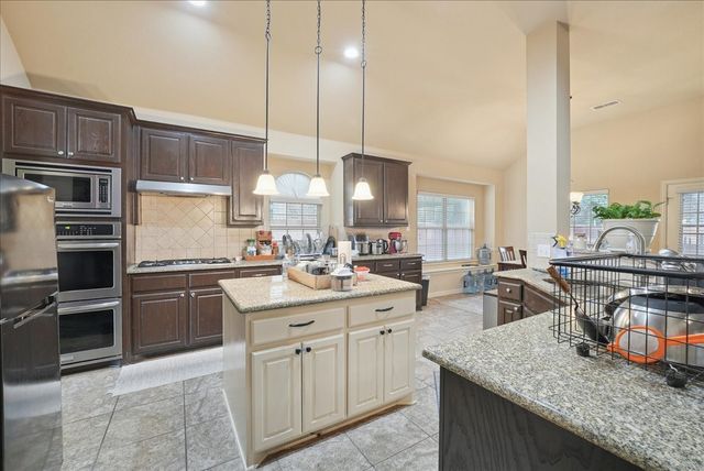 1121 Shearwater Lane, Garland, TX 75043