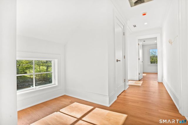 20 Locust Hill Road, Darien, CT 06820